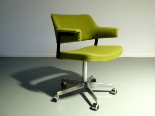 Deskchair