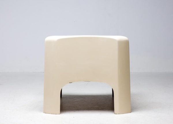 Carlo Bartoli 'Solar' Lounge Chair in Fiberglass by Arflex - Image 9