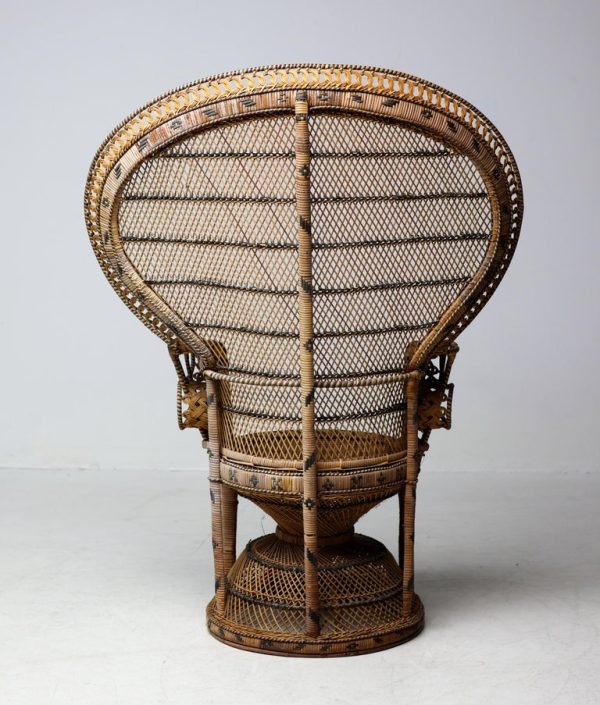 Vintage Tongue-in-Chic Handcrafted Wicker Peacock Chair "Emmanuelle" - Image 9