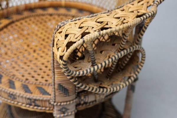 Vintage Tongue-in-Chic Handcrafted Wicker Peacock Chair "Emmanuelle" - Image 6