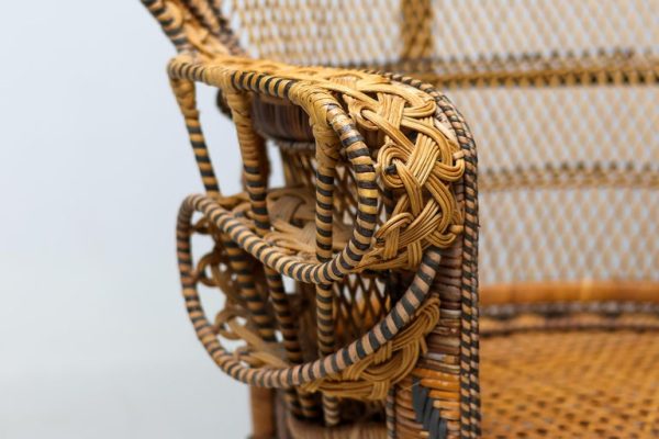 Vintage Tongue-in-Chic Handcrafted Wicker Peacock Chair "Emmanuelle" - Image 3