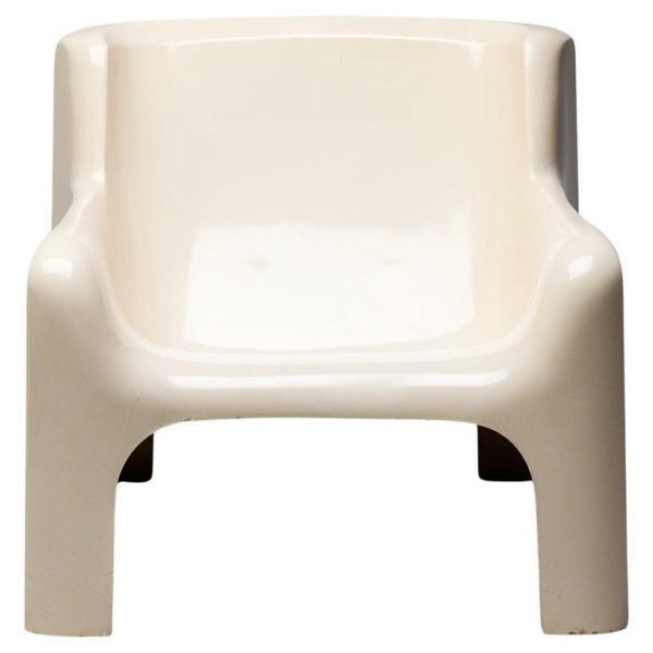 Carlo Bartoli 'Solar' Lounge Chair in Fiberglass by Arflex