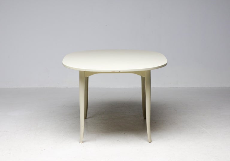 Elegant Bone White Lacquered Oval Side Table by Carl Malmsten for Möbel Komponer - Image 6