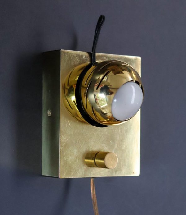 Angelo Lelli Mid Century Modern Arredoluce Eye Wall Lamp, Italy - Image 6