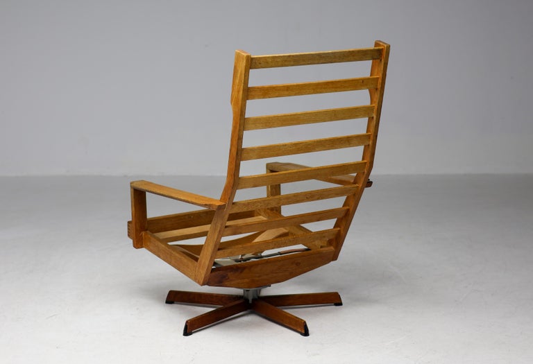 A Seated Sculpture. 1968 Danish Modernism, Perfectly Preserved. - Image 4
