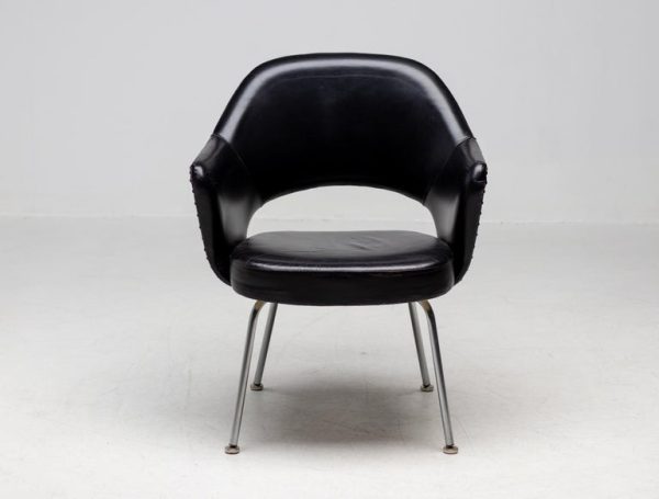 Eero Saarinen Series 71 Executive Armchairs for Knoll in Black Leather, 1960s - Image 7