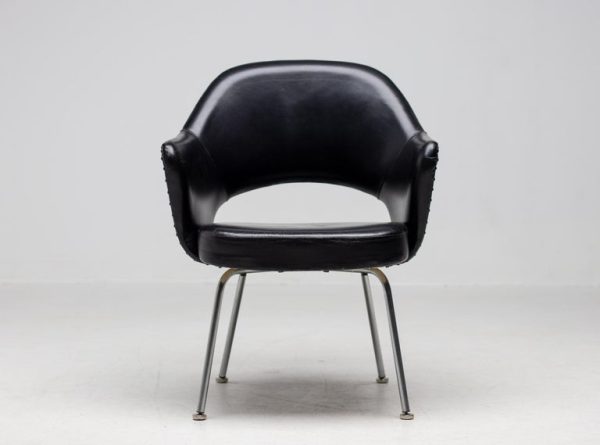 Eero Saarinen Series 71 Executive Armchairs for Knoll in Black Leather, 1960s - Image 9