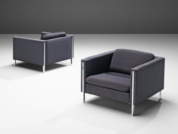 Pierre Paulin for Artifort Pair of Lounge Chairs - Image 5