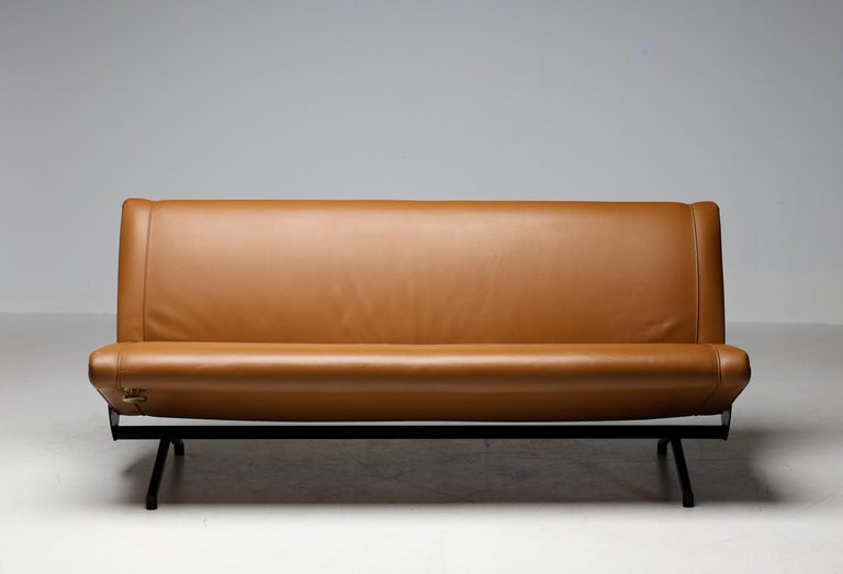 Sofa D70 in Cuoio Leather by Osvaldo Borsani for Tecno - Image 8