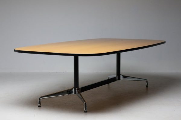 Charles Eames Segmented Base Conference Table in Beech by Vitra - Image 2