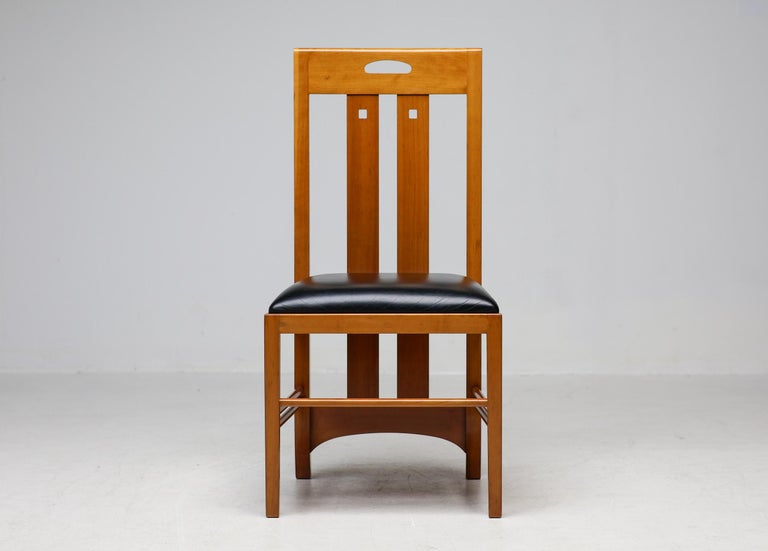 Frank Lloyd Wright '608 Taliesin' Table + Four Mackintosh “309 Ingram” Chairs - Image 3