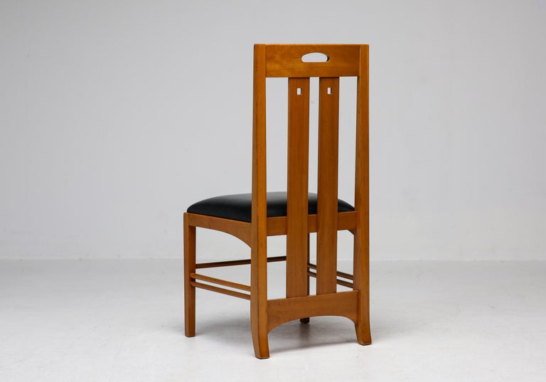 Frank Lloyd Wright '608 Taliesin' Table + Four Mackintosh “309 Ingram” Chairs - Image 13