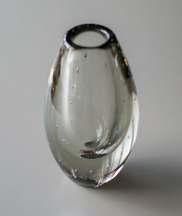 Pearl Necklace Vase by Gunnel Nyman - Image 5