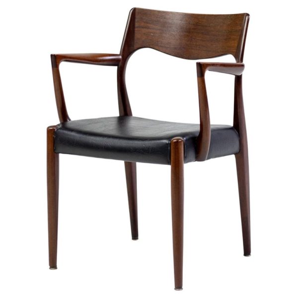 Niels Otto Møller Model 57 Carver Chair