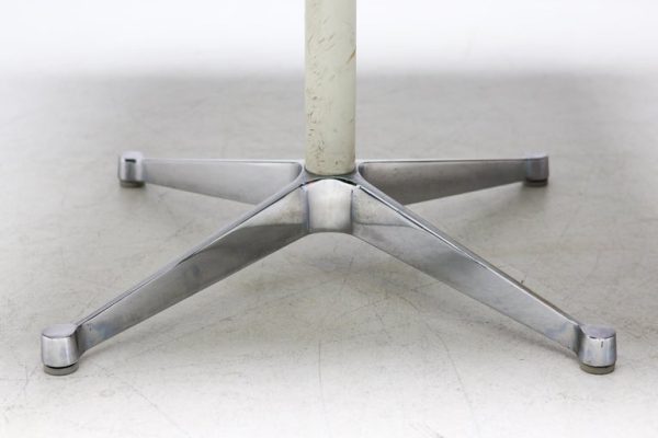 Eames Contract Base Side Table - Image 3