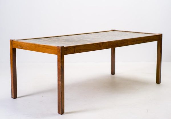 Unique Ib Kofod-Larsen "Pebbles" Rosewood Coffee Table - Image 3