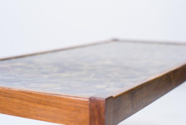 Unique Ib Kofod-Larsen "Pebbles" Rosewood Coffee Table - Image 5