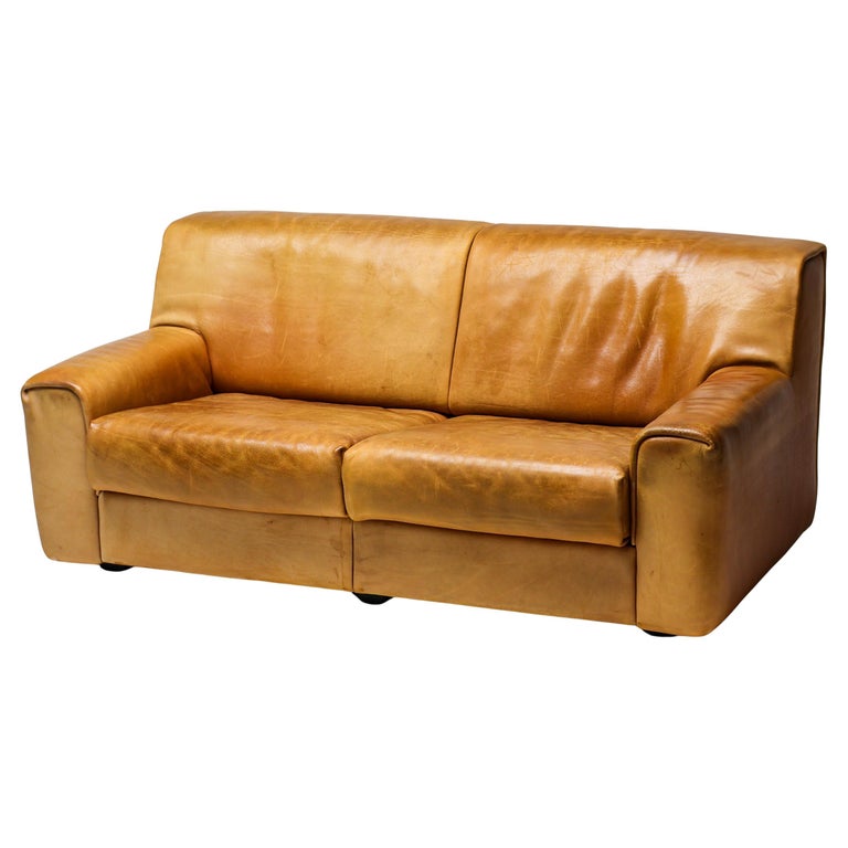 De Sede DS-42 2-Seater Sofa in Natural Bullhide, Switzerland 1970s