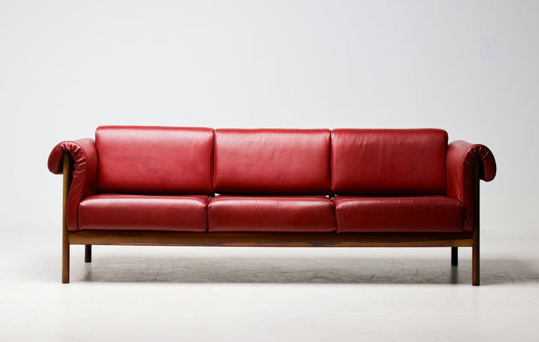 Johannes Andersen Brazilian Rosewood Sofa in Bordeaux Leather, Denmark, 1960s - Image 17