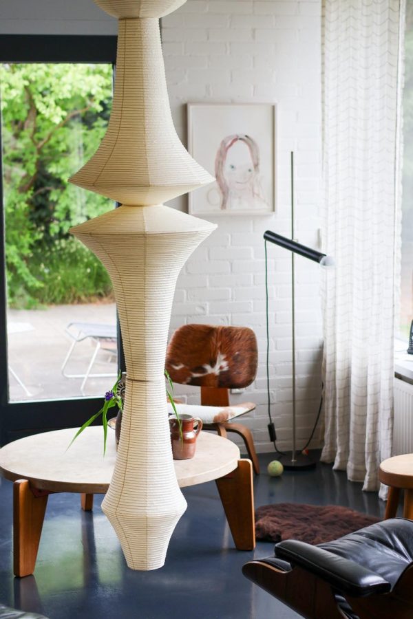 Tall Mid Century Modern Isamu Noguchi Akari E Light Sculpture - Image 13