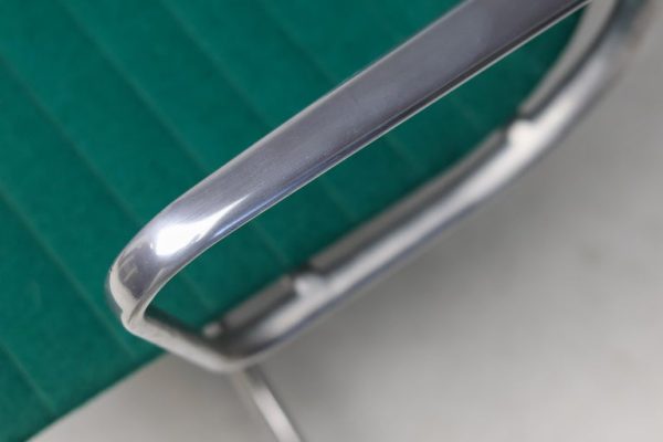 Herman Miller Mid Century Modern Charles & Ray Eames Green Executive Desk Chair - Image 8