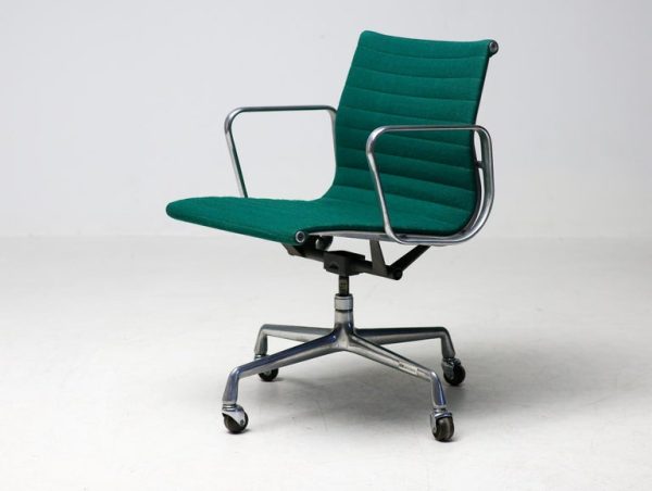 Herman Miller Mid Century Modern Charles & Ray Eames Green Executive Desk Chair - Image 12