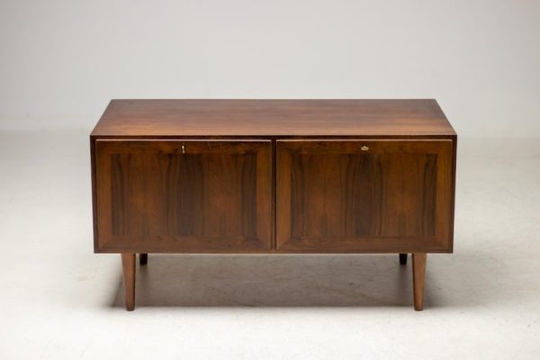 Kai Winding Small Rosewood Sideboard - Image 5