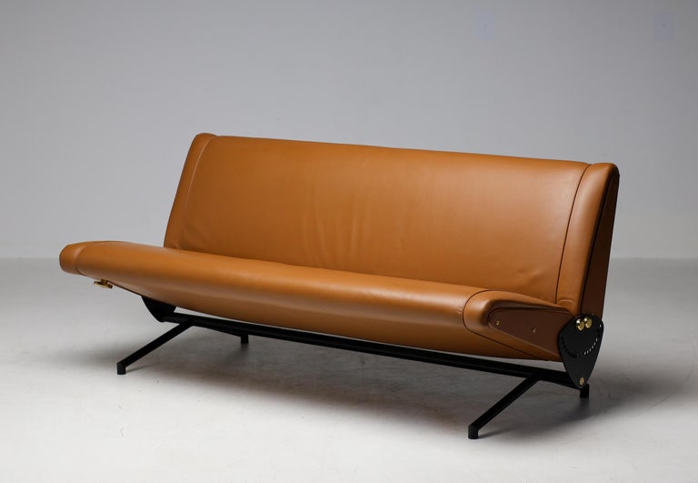 Sofa D70 in Cuoio Leather by Osvaldo Borsani for Tecno - Image 4