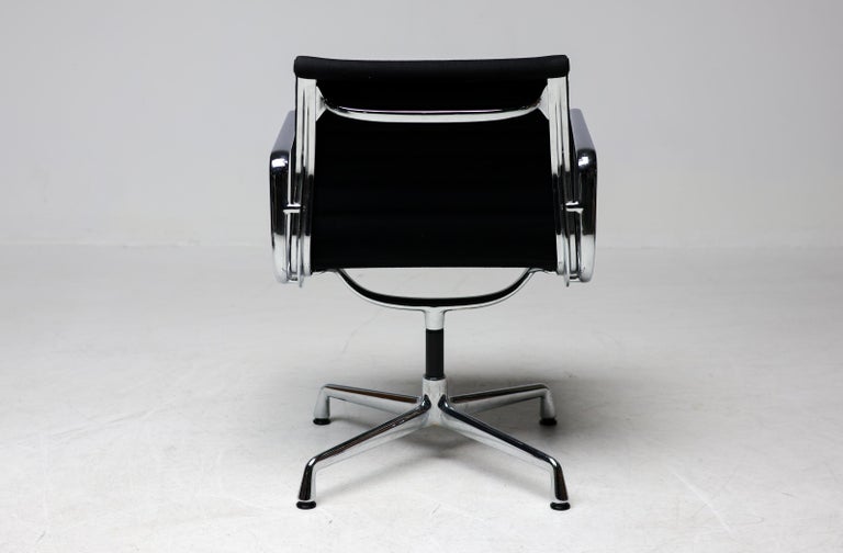 Set of Six Iconic EA108 Eames "Aluminium Group" Swivel Chairs by Vitra in Black - Image 9
