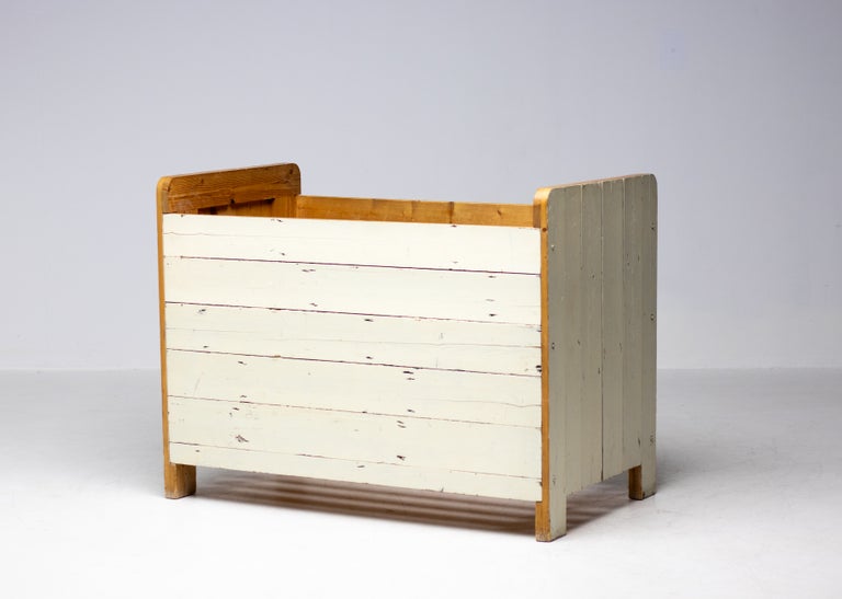 Piet Hein Eek Scrapwood Baby Crib in Reclaimed Wood - Image 3