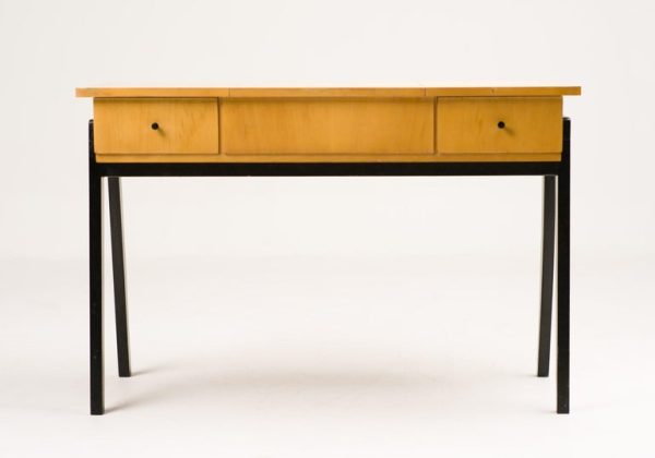 Elegant Dutch Vanity in Birch, 1950s - Image 2