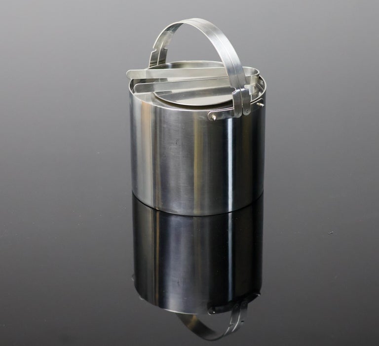 Cylinda Stainless Steel Ice Bucket with Tongs by Arne Jacobsen for Stelton, 1970 - Image 11