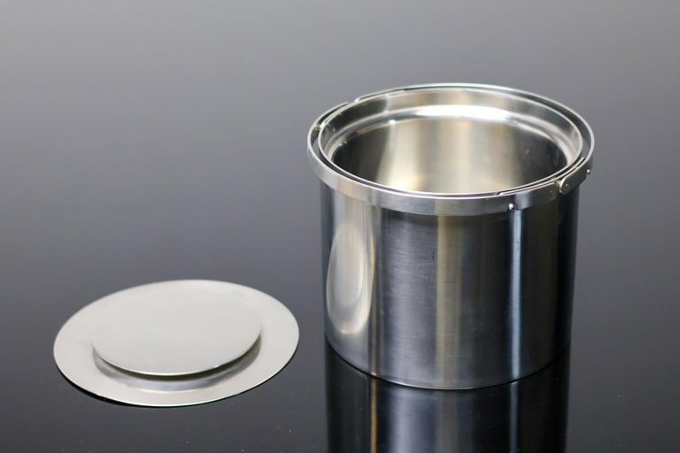 Cylinda Stainless Steel Ice Bucket with Tongs by Arne Jacobsen for Stelton, 1970 - Image 5
