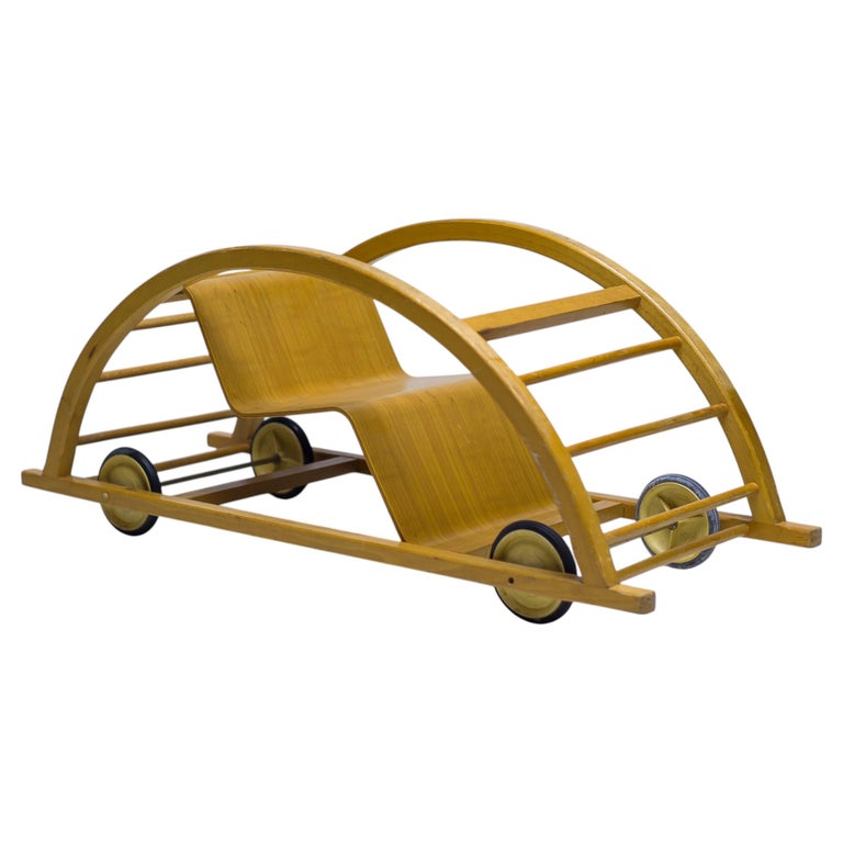 "Schaukelwagen" – The legendary German "Rocking Cart" (circa 1955)