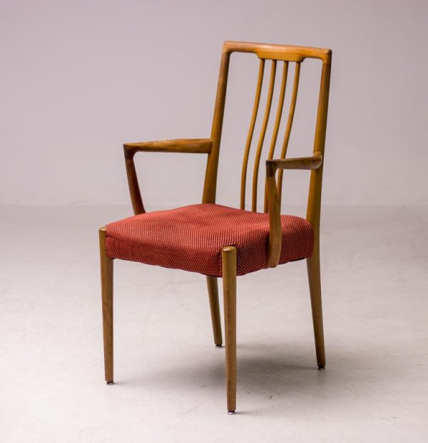 Matching set of Six Sculpted Walnut Dining Chairs, Italy, 1955 - Image 2