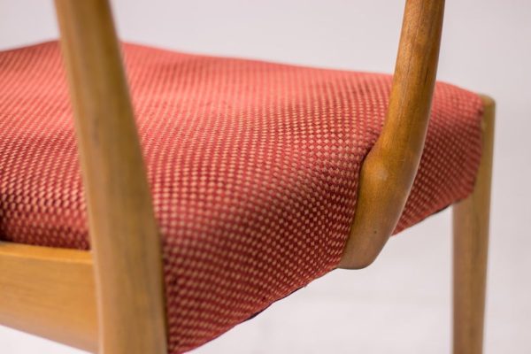 Matching set of Six Sculpted Walnut Dining Chairs, Italy, 1955 - Image 4