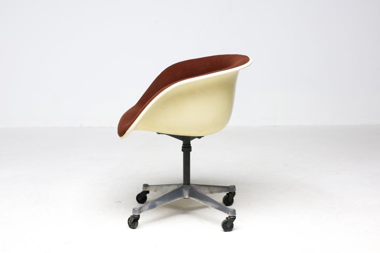 Eames La Fonda Armchair on Casters by Herman Miller, 1970s - Image 4
