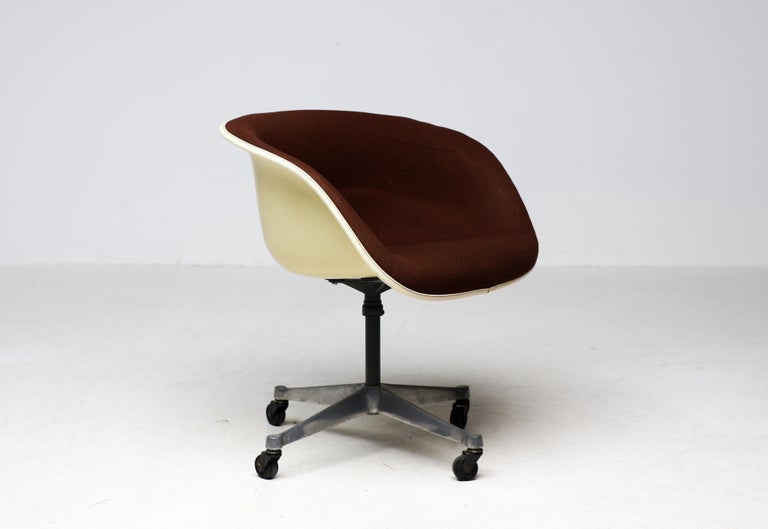 Eames La Fonda Armchair on Casters by Herman Miller, 1970s - Image 2