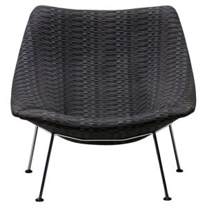Large Artifort Oyster model F157 lounge chair Artifort mid century modernism