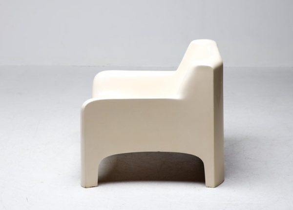 Carlo Bartoli 'Solar' Lounge Chair in Fiberglass by Arflex - Image 3