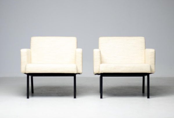 Mid Century Modern Pair of Cream Wool Martin Visser SZ48 Lounge Chairs - Image 13