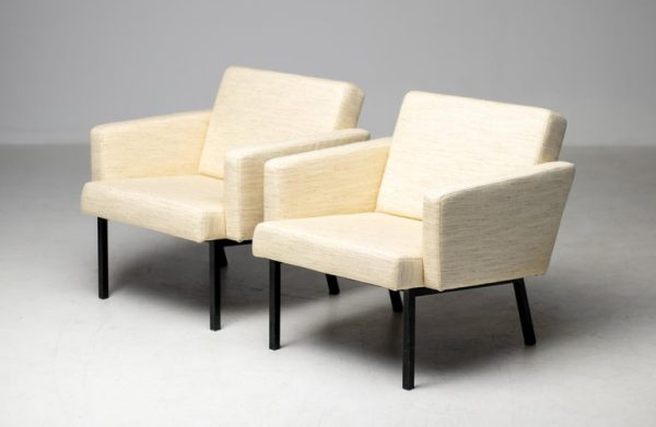Mid Century Modern Pair of Cream Wool Martin Visser SZ48 Lounge Chairs - Image 14