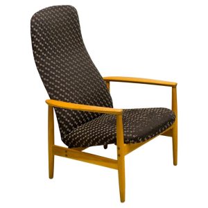 Scandinavian Mid Century Modern Lounge Chair by Alf Svensson