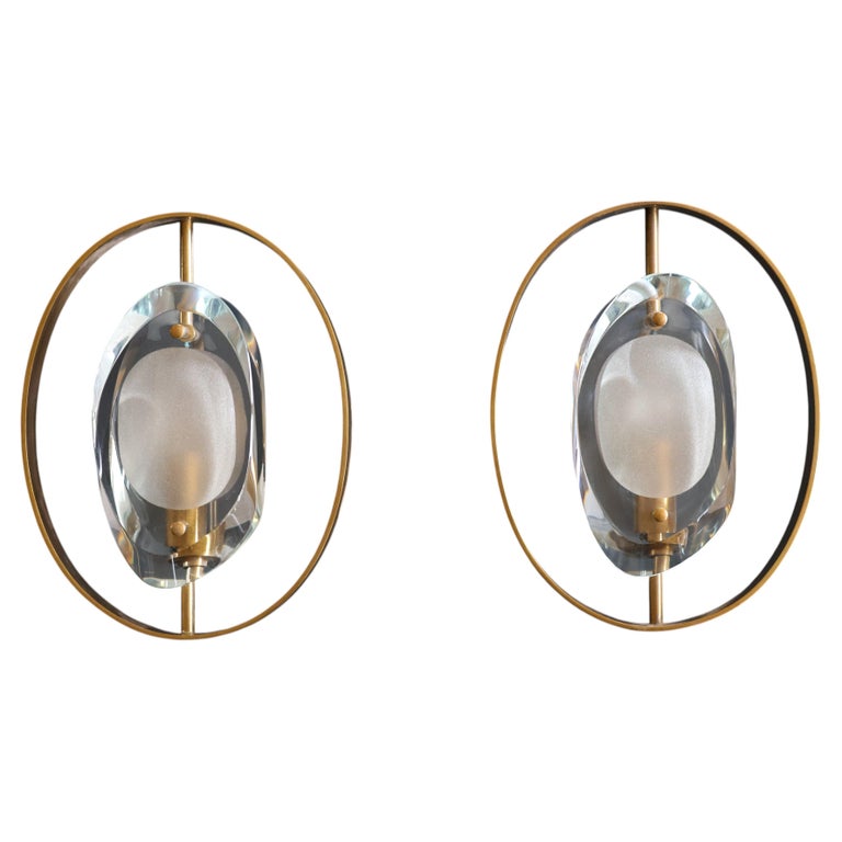 A Pair of Poetic Precision: The Model 2240 Sconces, Max Ingrand for Fontana Arte