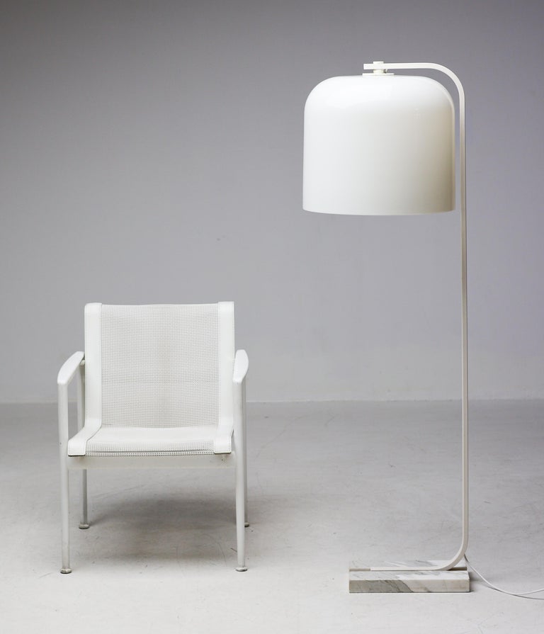 Alvise Floor Lamp by Massoni for Guzzini – Carrara Marble, Italian Minimalism - Image 2