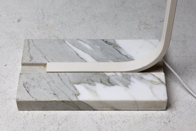 Alvise Floor Lamp by Massoni for Guzzini – Carrara Marble, Italian Minimalism - Image 5