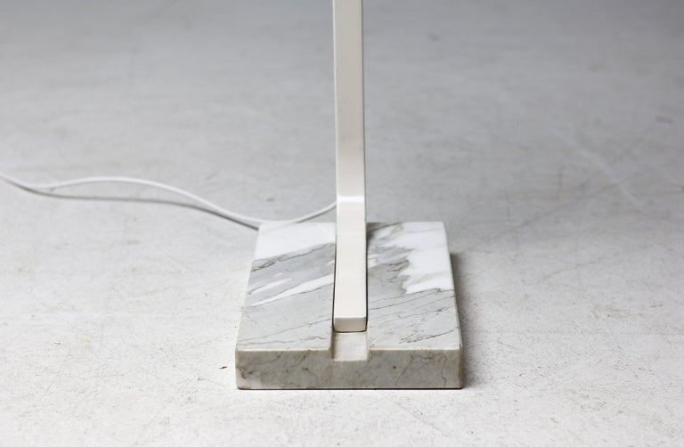 Alvise Floor Lamp by Massoni for Guzzini – Carrara Marble, Italian Minimalism - Image 10