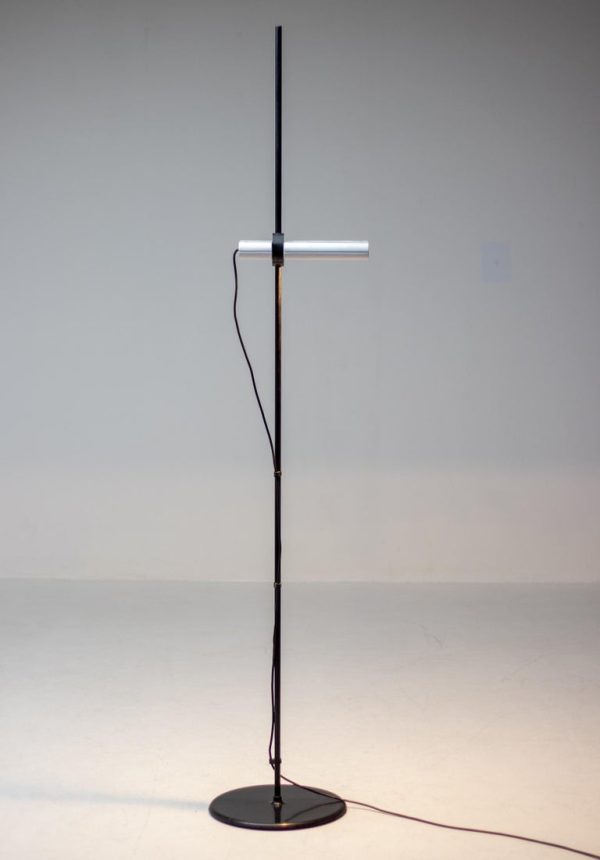 Aton Floor Lamp by Ernesto Gismondi for Artemide – Iconic Italian 1980s Design - Image 3