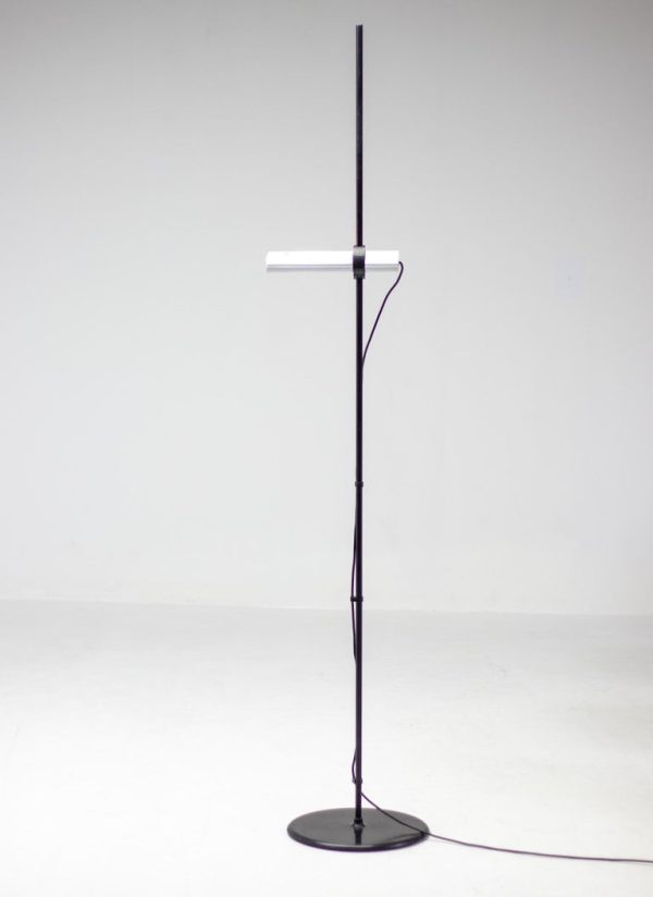 Aton Floor Lamp by Ernesto Gismondi for Artemide – Iconic Italian 1980s Design - Image 7
