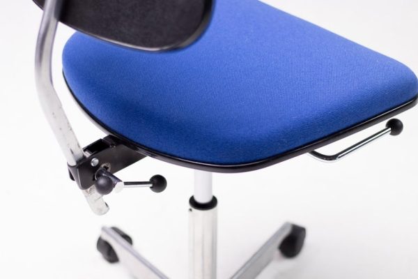 Kevi Desk Chair - Image 4